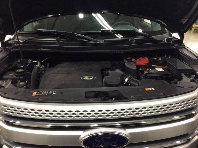 2014 Ford Explorer XLT photo 26