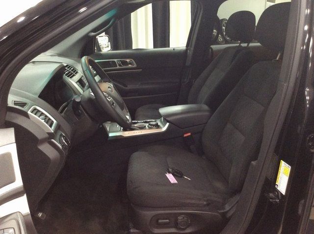 2014 Ford Explorer XLT photo 9