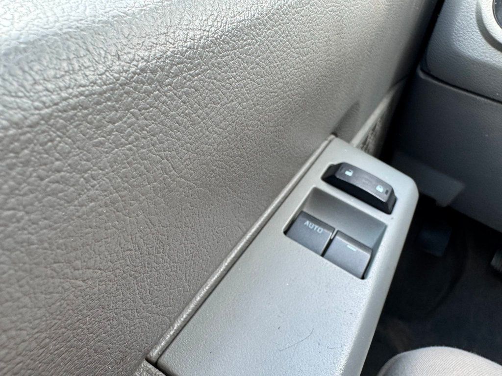 2014 Ford E-350 Cutaway Non-CDL Wheelchair Shuttle Bus For Adults Medical Transport Mobility ADA Handicapped - 22933366 - 19