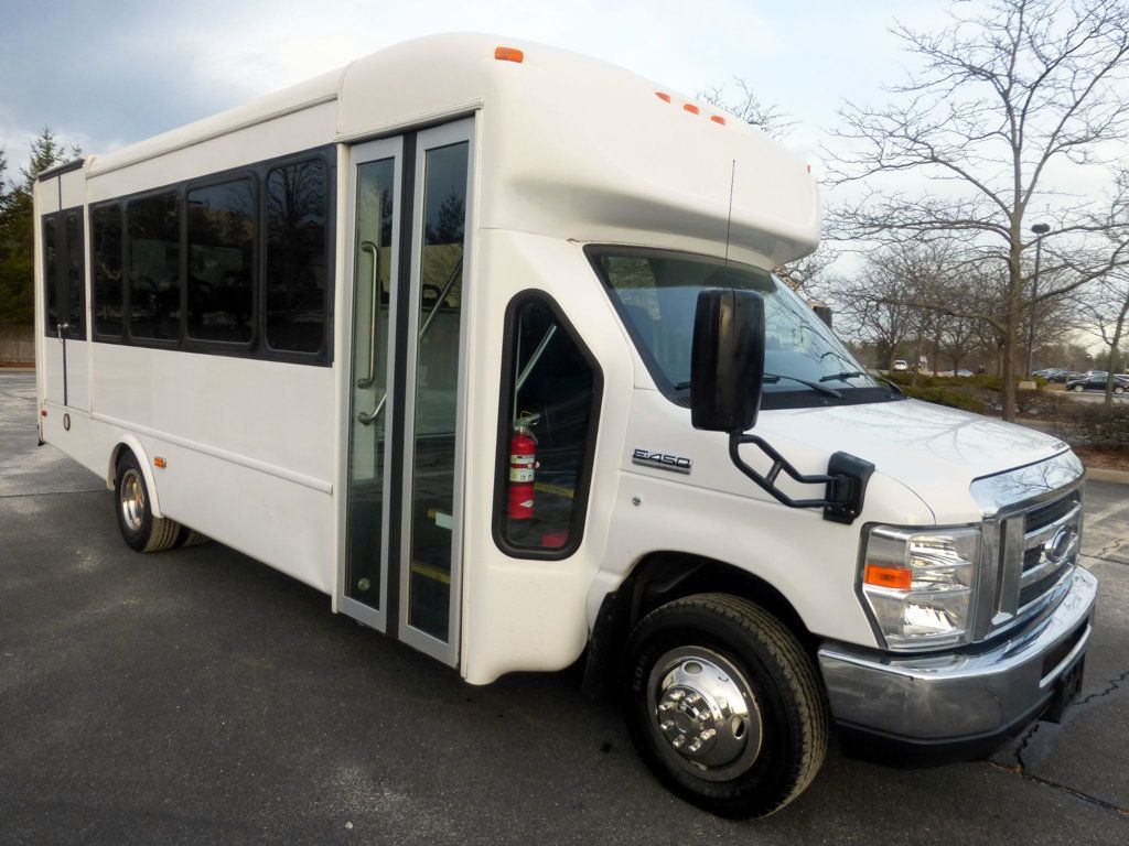 2014 Ford E-350 Cutaway Non-CDL Wheelchair Shuttle Bus For Adults Seniors Church Handicapped Transportation - 22939368 - 0