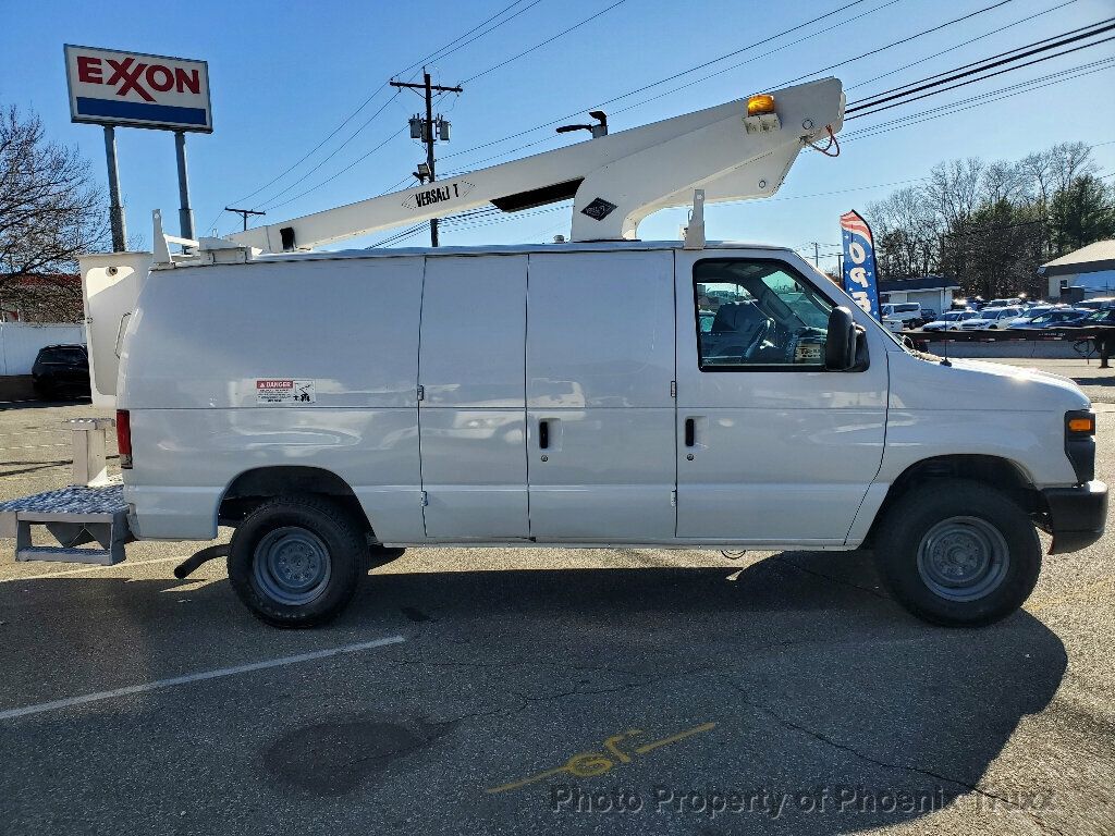 2014 Ford E-350 photo 3