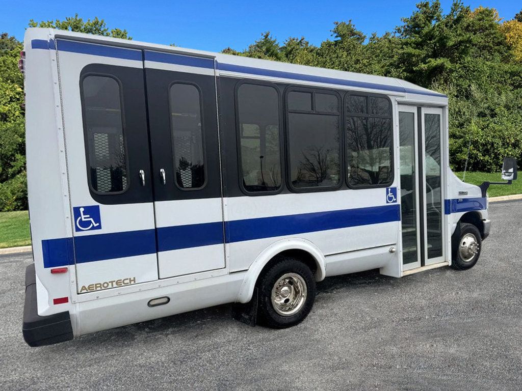 2014 Ford E-350 Non-CDL Wheelchair Shuttle Bus Adult Wheelchair-Accessible Transportation - 22958809 - 11