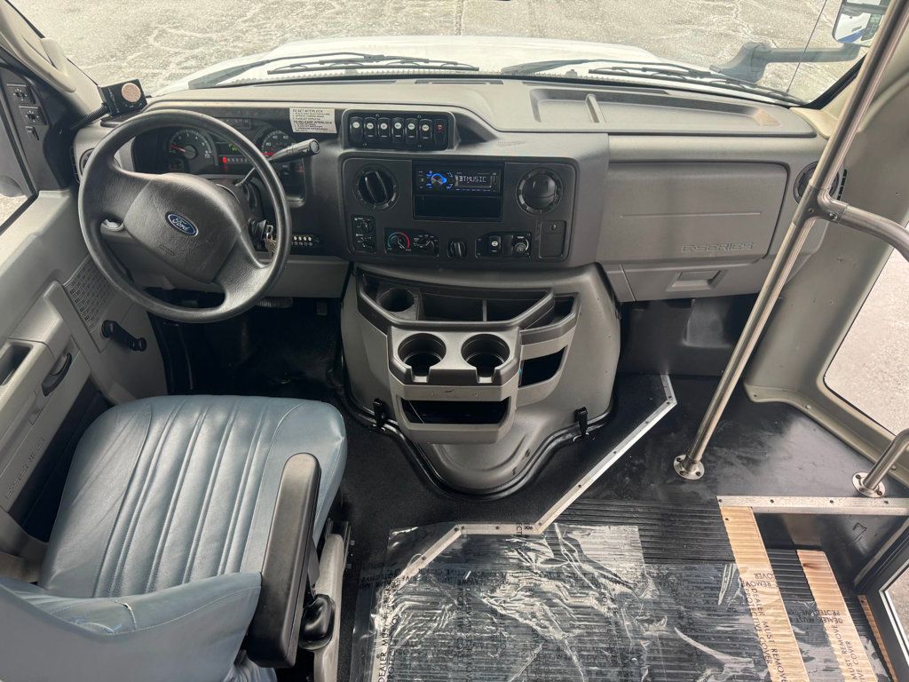 2014 Ford E-350 Non-CDL Wheelchair Shuttle Bus Adult Wheelchair-Accessible Transportation - 22958809 - 20