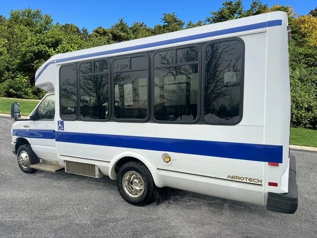 2014 Ford E-350 Non-CDL Wheelchair Shuttle Bus Adult Wheelchair-Accessible Transportation - 22958809 - 4