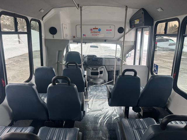 2014 Ford E-350 Non-CDL Wheelchair Shuttle Bus Adult Wheelchair-Accessible Transportation - 22958809 - 6