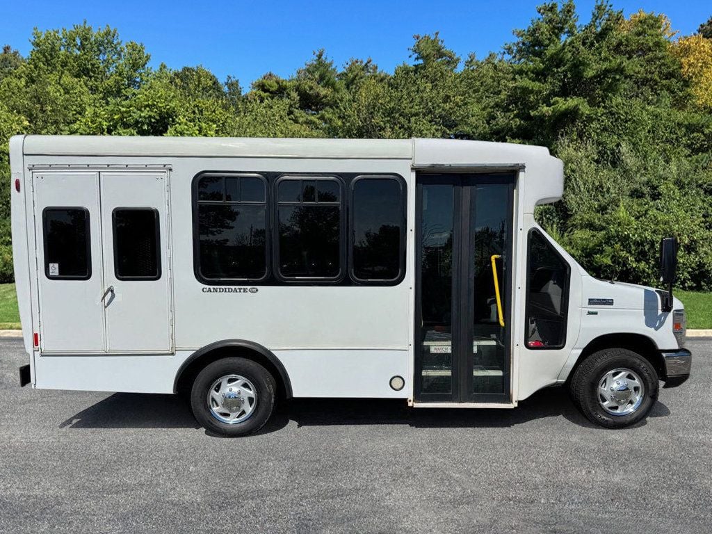 2014 Ford E-350 Non-CDL Wheelchair Shuttle Bus For Sale For Adults Handicapped, ADA & Medical Transportation - 22905779 - 1