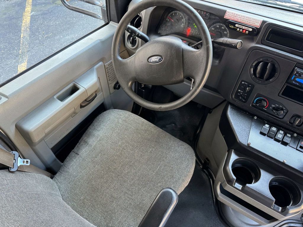 2014 Ford E-350 Non-CDL Wheelchair Shuttle Bus For Sale For Adults Handicapped, ADA & Medical Transportation - 22905779 - 23