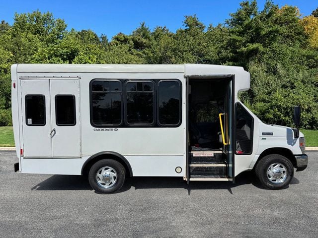 2014 Ford E-350 Non-CDL Wheelchair Shuttle Bus For Sale For Adults Handicapped, ADA & Medical Transportation - 22905779 - 2