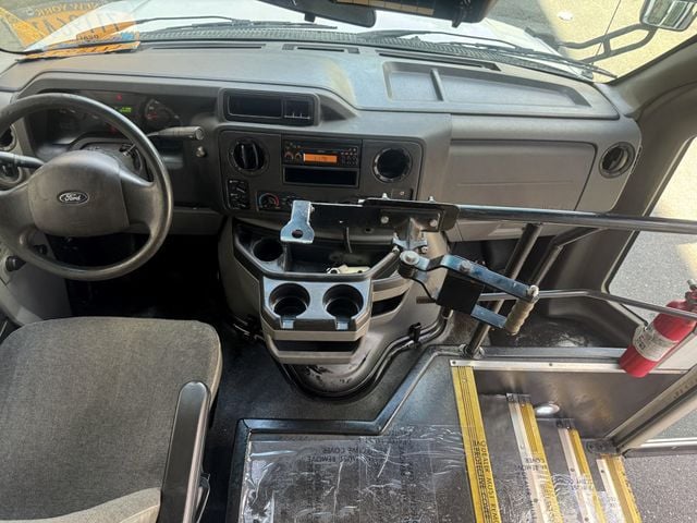 2014 Ford E-350 Non-CDL Wheelchair Shuttle Bus For Sale For Adults Seniors Church & Medical Transport - 22380893 - 24