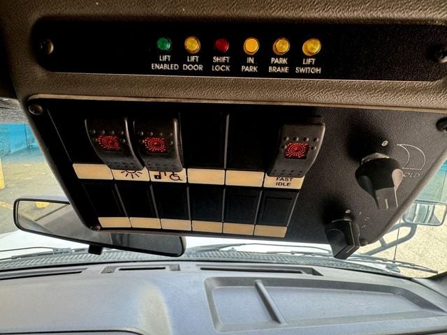 2014 Ford E-350 Non-CDL Wheelchair Shuttle Bus For Sale For Adults Seniors Church & Medical Transport - 22380893 - 31