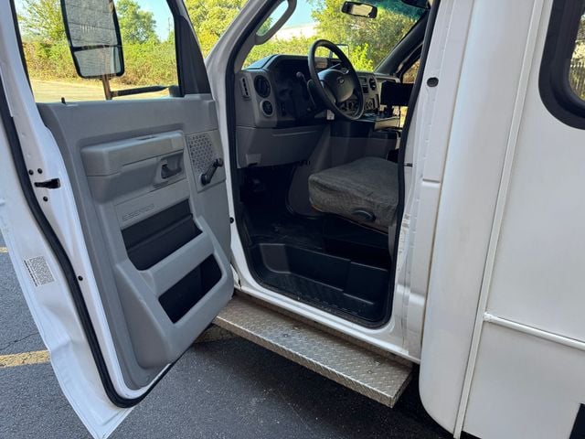 2014 Ford E-350 Non-CDL Wheelchair Shuttle Bus For Sale For Adults Seniors Handicapped & Medical Transportation - 22905779 - 20
