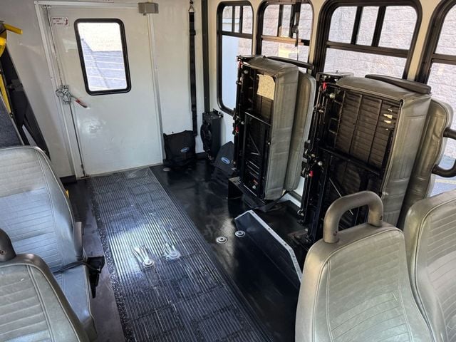 2014 Ford E-350 Non-CDL Wheelchair Shuttle Bus For Sale For Adults Seniors Handicapped & Medical Transportation - 22905779 - 27