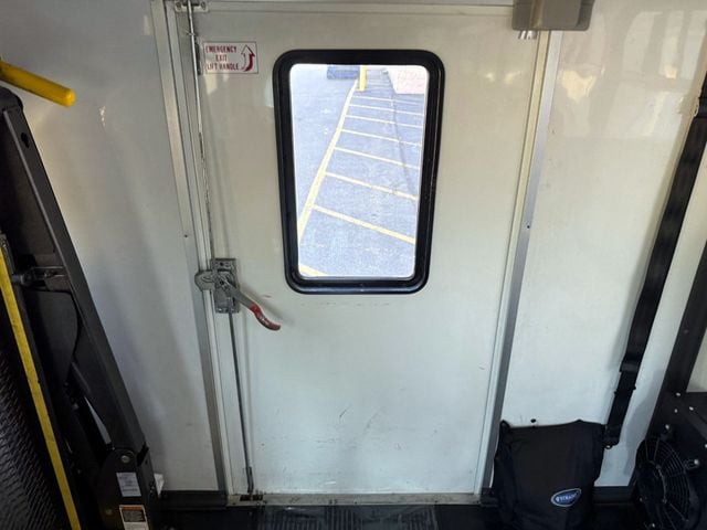 2014 Ford E-350 Non-CDL Wheelchair Shuttle Bus For Sale For Adults Seniors Handicapped & Medical Transportation - 22905779 - 39