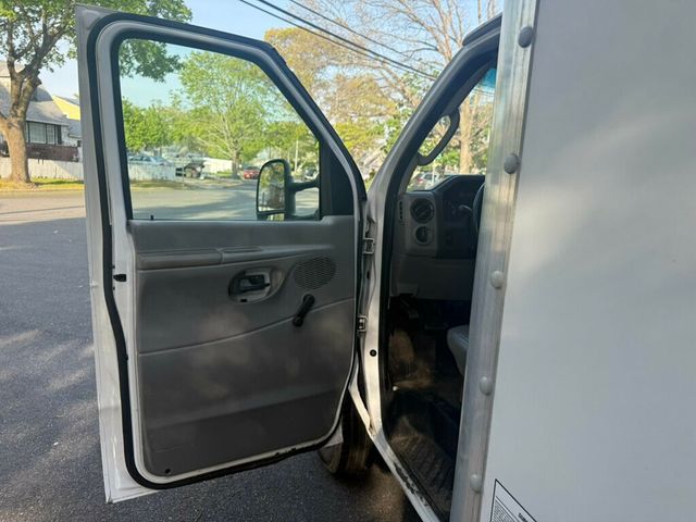 2014 Ford E-350 SUPER DUTY 16 FOOT BOX TRUCK 66,000 ORIGINAL MILES - 22838722 - 34