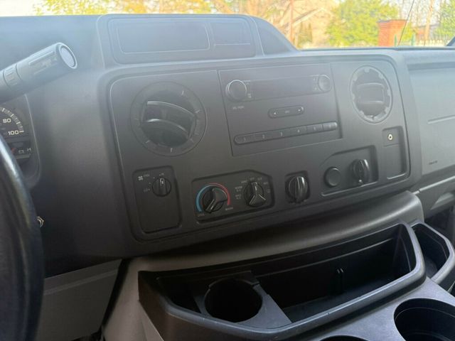 2014 Ford E-350 SUPER DUTY 16 FOOT BOX TRUCK 66,000 ORIGINAL MILES - 22838722 - 44