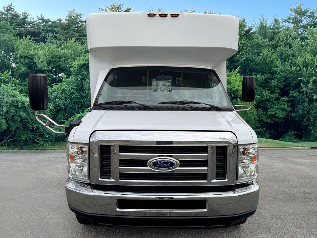 2014 Ford E-450 Non-CDL Wheelchair Shuttle Bus For Sale For Adults Seniors Church & Handicapped Transportation - 22793383 - 1