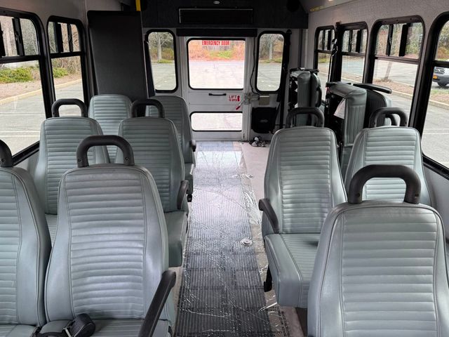 2014 Ford E-450 Non-CDL Wheelchair Shuttle Bus For Sale For Adults Seniors Church & Handicapped Transportation - 22793383 - 24