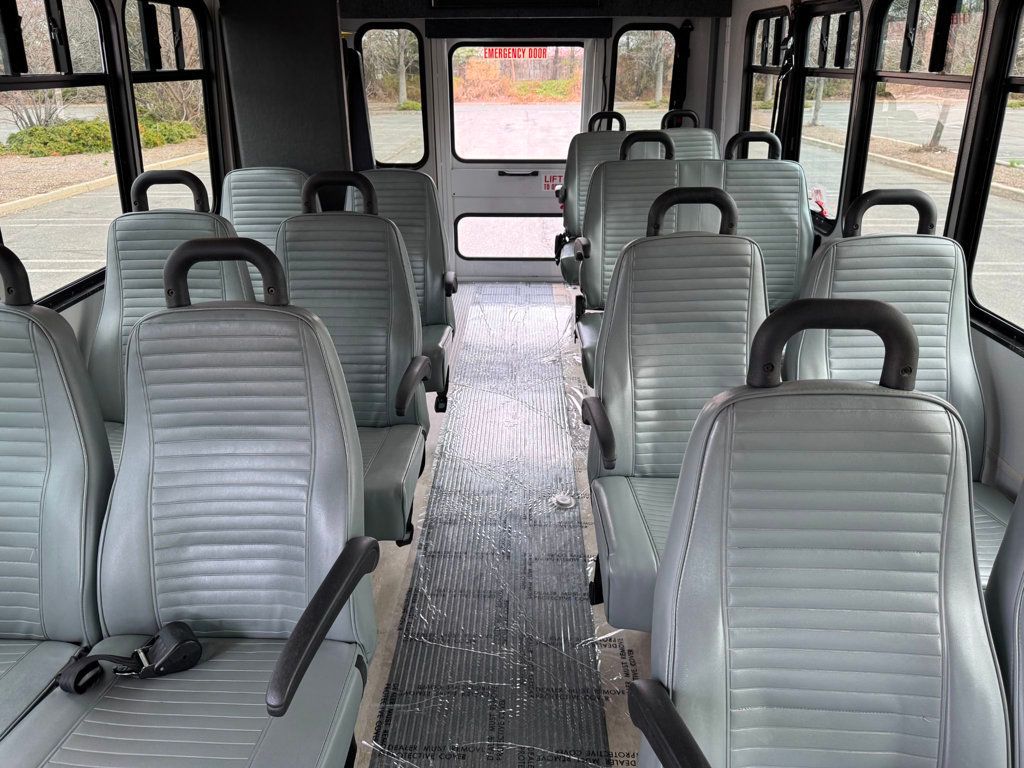 2014 Ford E-450 Non-CDL Wheelchair Shuttle Bus For Sale For Adults Seniors Church & Handicapped Transportation - 22793383 - 5