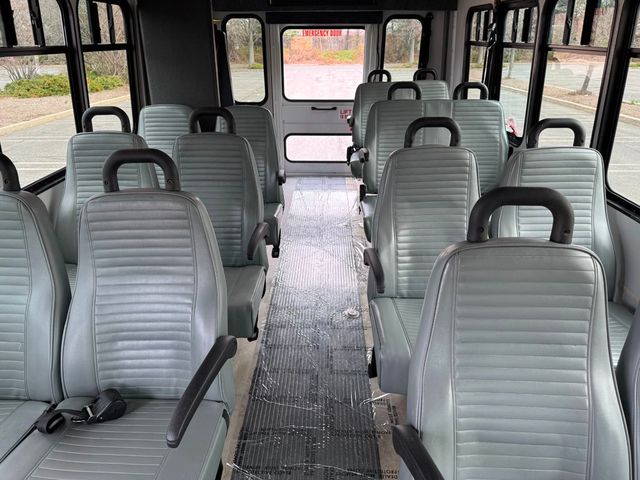 2014 Ford E-450 Non-CDL Wheelchair Shuttle Bus For Sale For Adults Seniors Church & Handicapped Transportation - 22793383 - 5