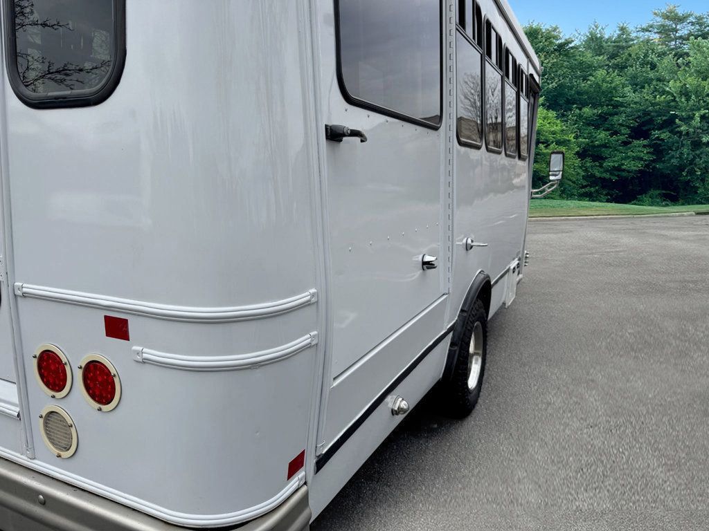 2014 Ford E-450 Non-CDL Wheelchair Shuttle Bus For Sale For Adults Seniors Church & Handicapped Transportation - 22793383 - 8