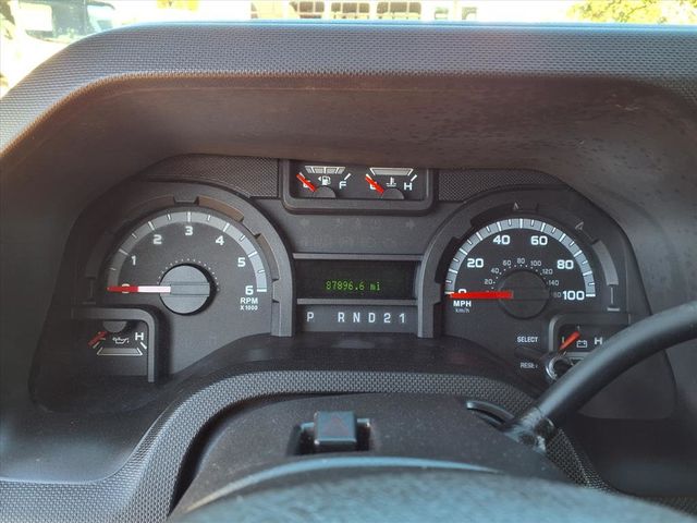 2014 Ford E-Series E-250 - 22943398 - 33