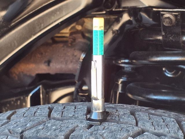 2014 Ford E-Series E-250 - 22943398 - 36