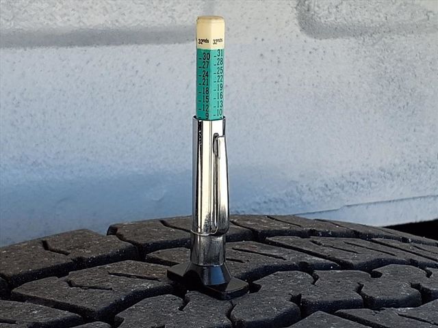 2014 Ford E-Series E-250 - 22943398 - 38