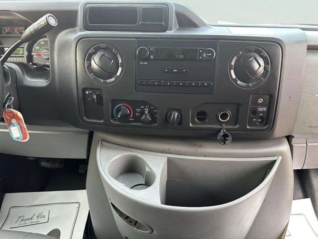 2014 Ford E-Series E 350 SD 2dr 138 in. WB DRW Cutaway Chassis - 23054675 - 14