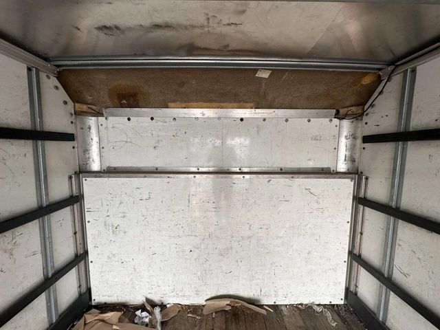 2014 Ford E-Series E 350 SD 2dr 138 in. WB DRW Cutaway Chassis - 23054675 - 19