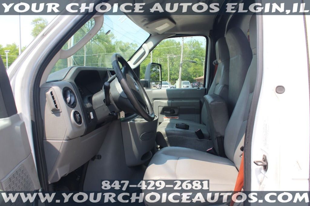 2014 Ford E-Series E 350 SD 2dr Commercial/Cutaway/Chassis 138 176 in. WB - 21950728 - 10
