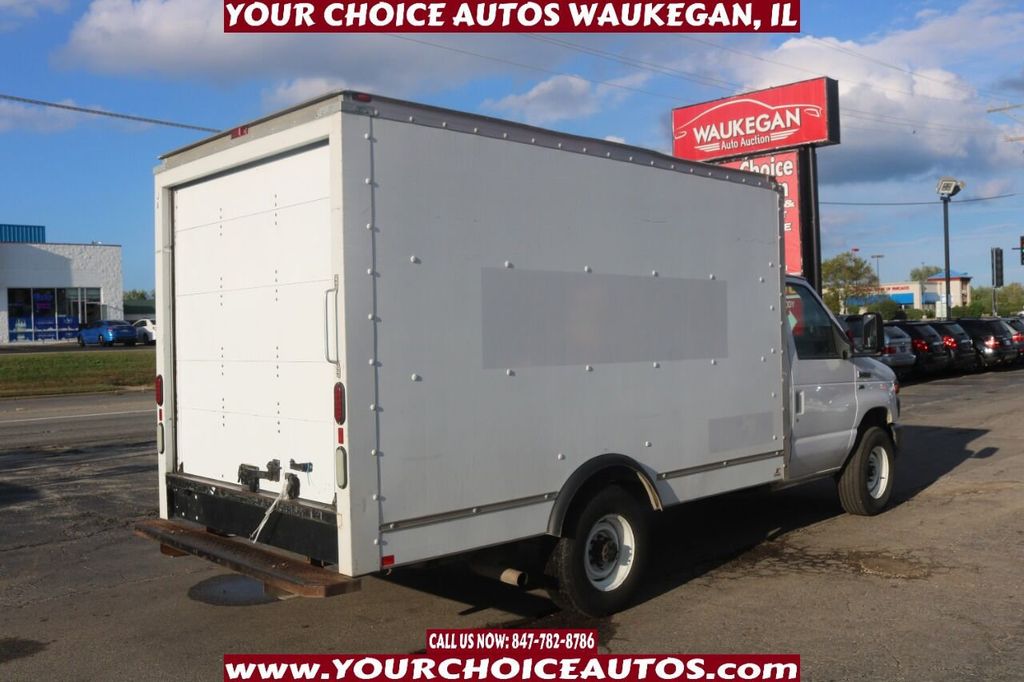 2014 Ford E-Series Chassis E 350 SD 2dr Commercial/Cutaway/Chassis 138 176 in. WB - 21018016 - 4