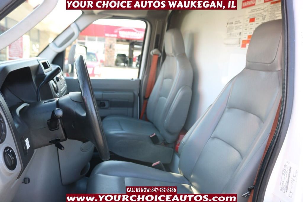 2014 Ford E-Series Chassis E 350 SD 2dr Commercial/Cutaway/Chassis 138 176 in. WB - 21346714 - 19