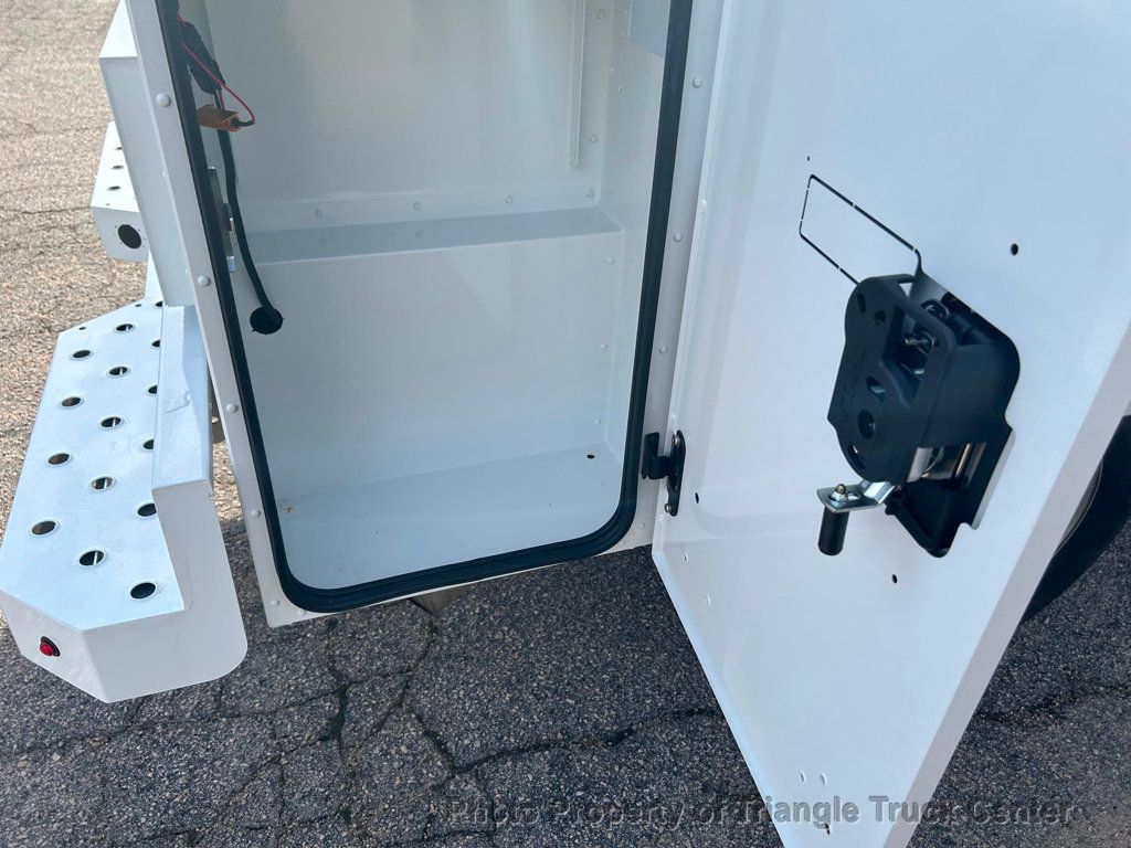 2014 Ford F250HD CREW CAB UTILITY JUST 48k MILES! ++FULL POWER EQUIPMENT! LOOK INSIDE BOXES! - 22660898 - 58