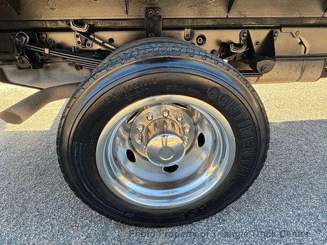 2014 Ford F550 LONG 16+ FOOT WITH LIFT GATE JUST 10K MILES! ONE OWNER! HEAVY SPEC 19,500 GVW! FINANCE OR LEASE! - 22947385 - 19