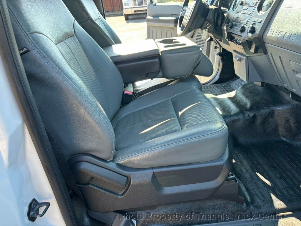 2014 Ford F550 LONG 16+ FOOT WITH LIFT GATE JUST 10K MILES! ONE OWNER! HEAVY SPEC 19,500 GVW! FINANCE OR LEASE! - 22947385 - 30