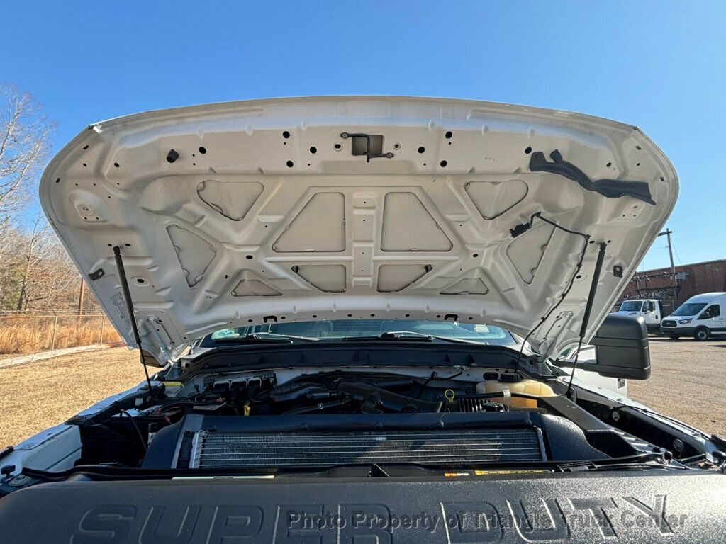 2014 Ford F550 LONG 16+ FOOT WITH LIFT GATE JUST 10K MILES! ONE OWNER! HEAVY SPEC 19,500 GVW! FINANCE OR LEASE! - 22947385 - 37