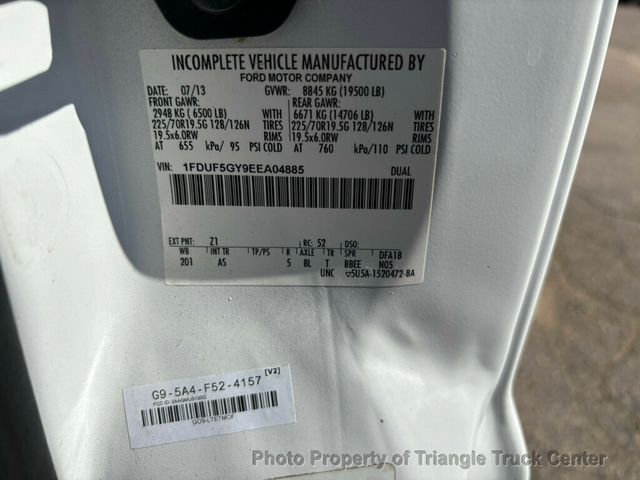 2014 Ford F550 LONG 16+ FOOT WITH LIFT GATE JUST 10K MILES! ONE OWNER! HEAVY SPEC 19,500 GVW! FINANCE OR LEASE! - 22947385 - 43