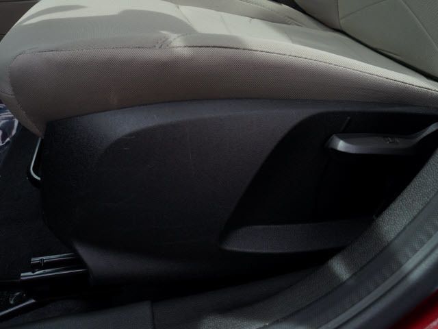 2014 Ford Fiesta 4dr Sdn SE - 11911583 - 11