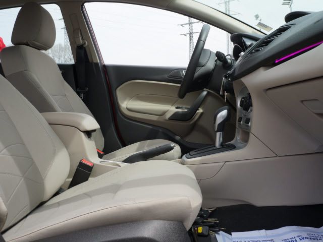 2014 Ford Fiesta 4dr Sdn SE - 11911583 - 15