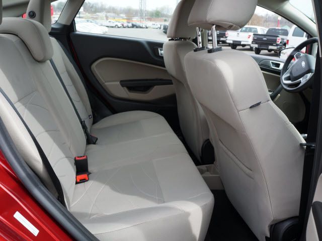 2014 Ford Fiesta 4dr Sdn SE - 11911583 - 16
