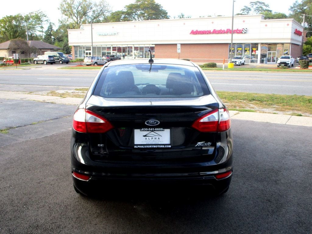 2014 Ford Fiesta 4dr Sedan SE - 22623563 - 6