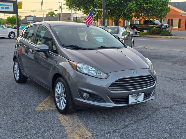 2014 Ford Fiesta 5dr Hatchback SE - 23018741 - 1