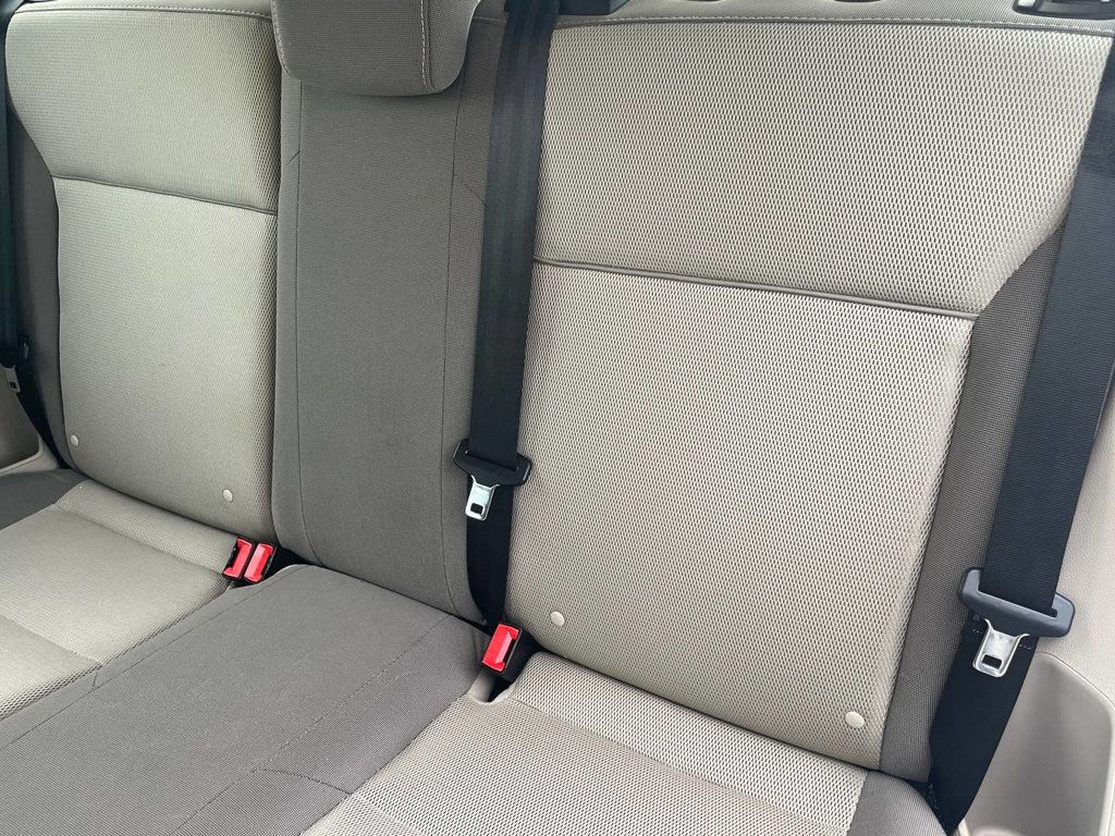 2014 Ford Focus SE photo 16