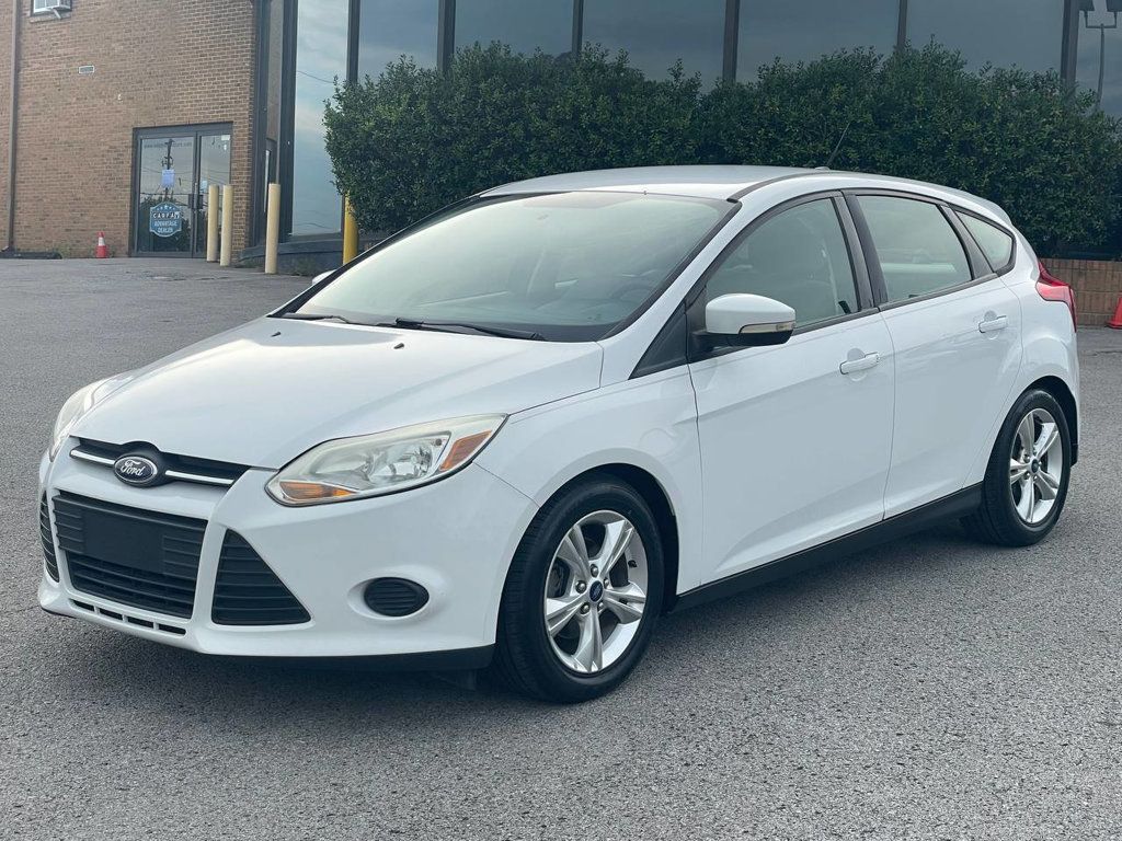 2014 Ford Focus SE photo 3