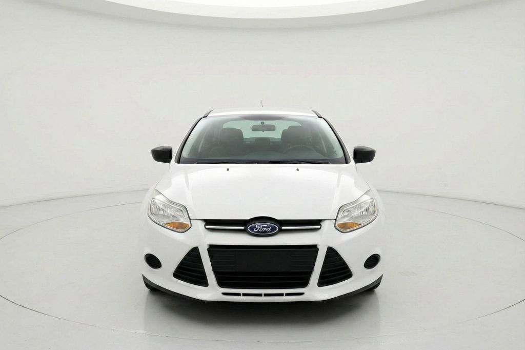 2014 Ford Focus 4dr Sedan S - 22976570 - 1