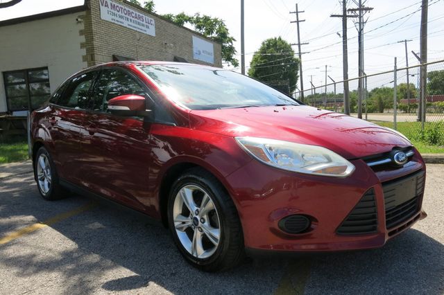 2014 Ford Focus 4dr Sedan SE - 23040925 - 0