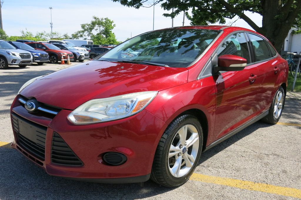 2014 Ford Focus 4dr Sedan SE - 23040925 - 1