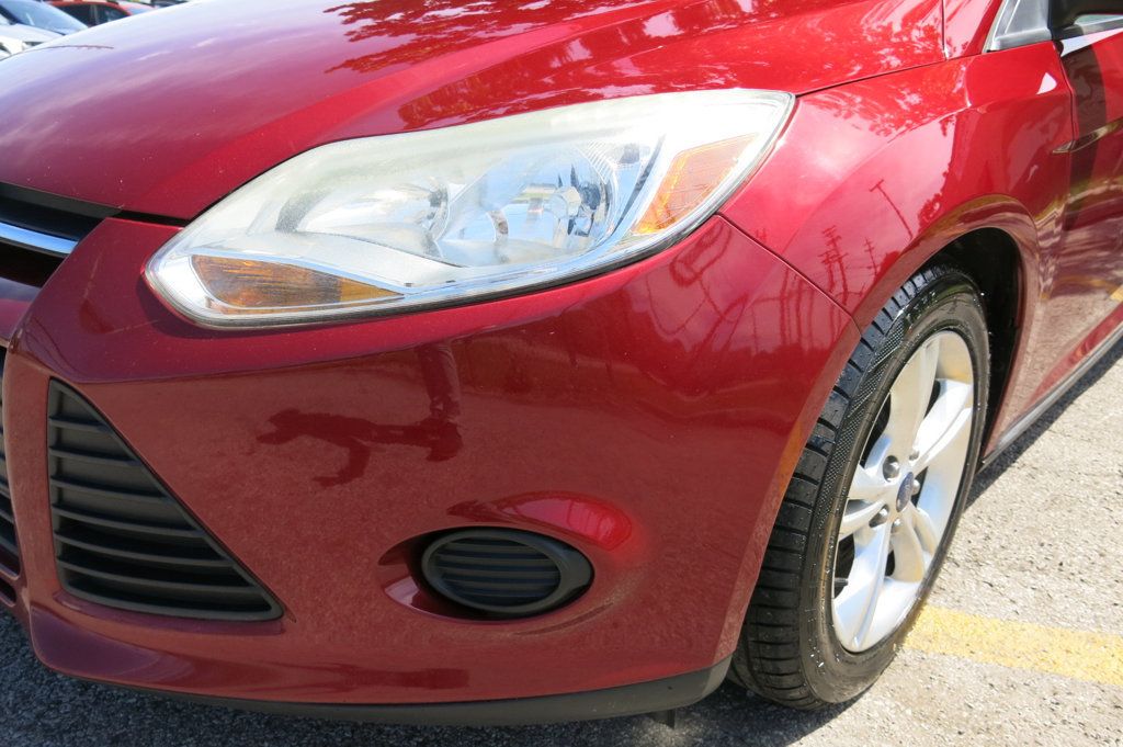 2014 Ford Focus 4dr Sedan SE - 23040925 - 36