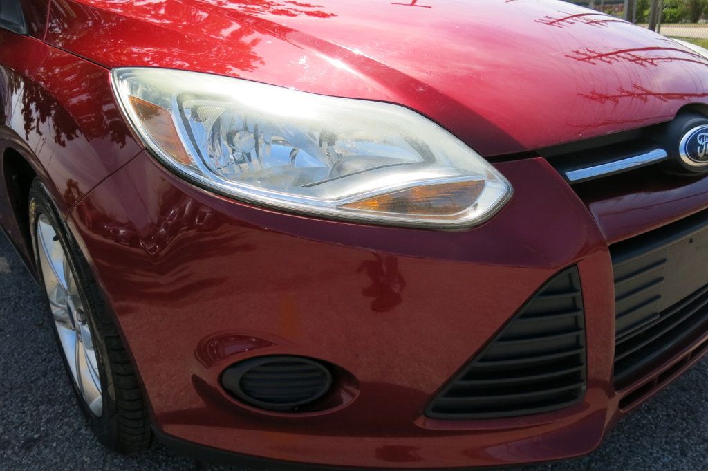 2014 Ford Focus 4dr Sedan SE - 23040925 - 37