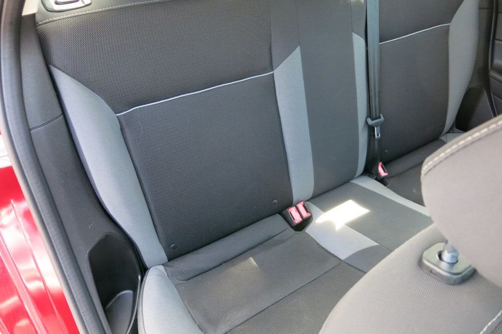 2014 Ford Focus 4dr Sedan SE - 23040925 - 45